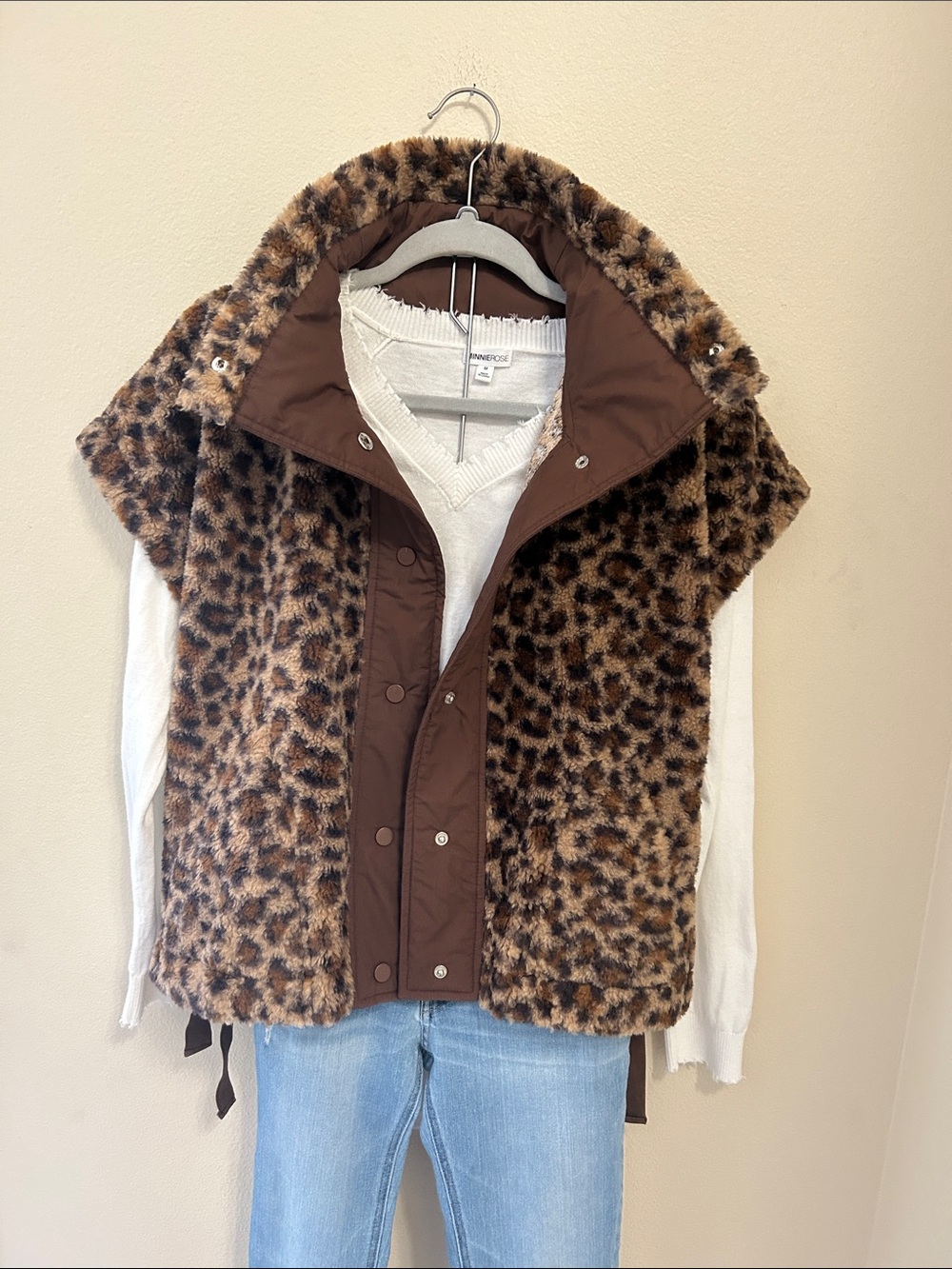 Eesome Los Angeles Leopard Print Teddy vest with side ties